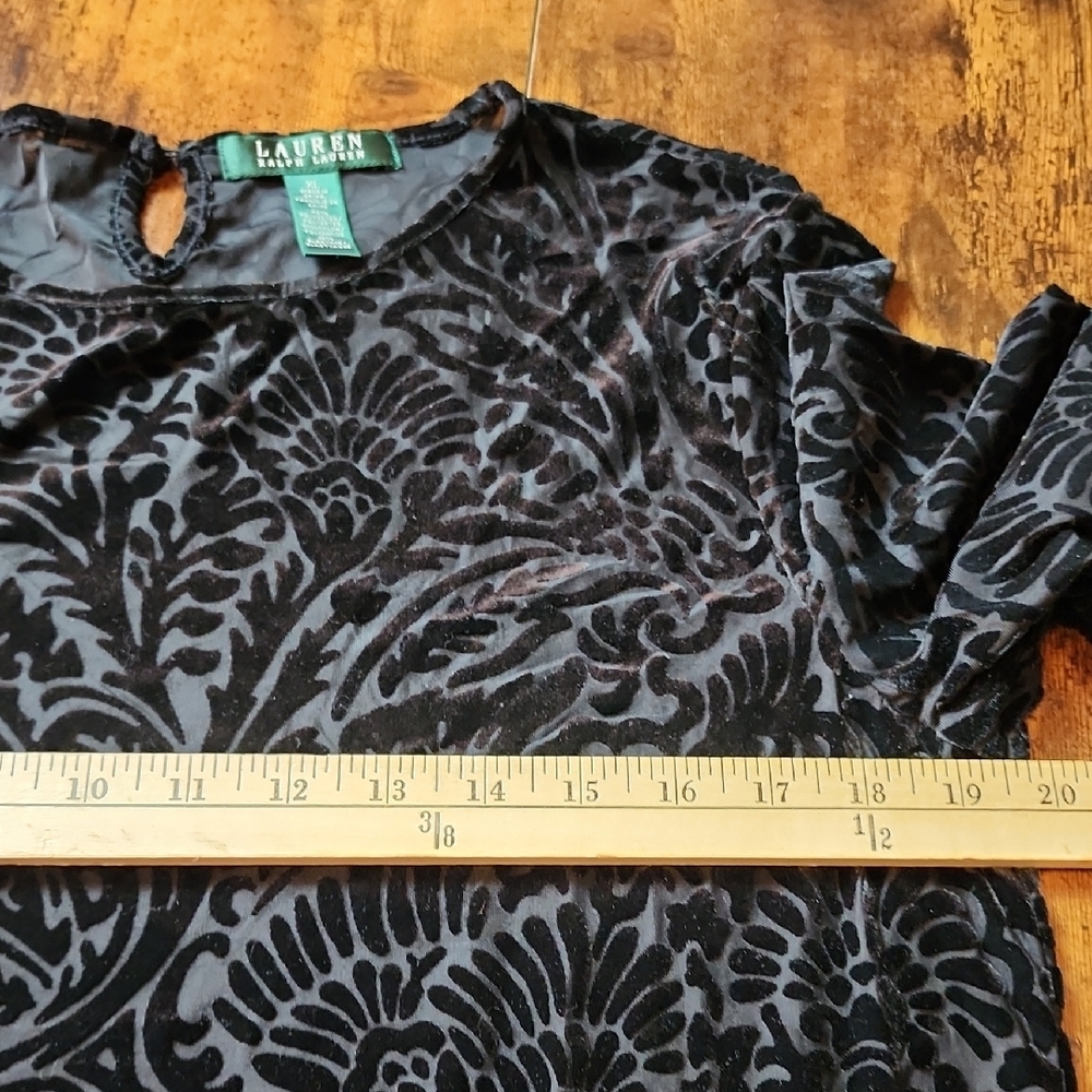 LAUREN RALPH LAUREN | Tonal Black Burnout‎ Velvet Peplum Whimsigoth Top | XL - Picture 4 of 9